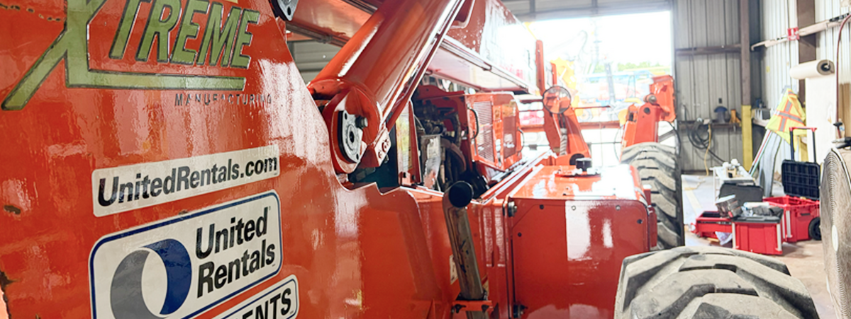 United Rentals Xtreme XR1255 Boom Lift — InduroPro Full Coat | Houston, TX